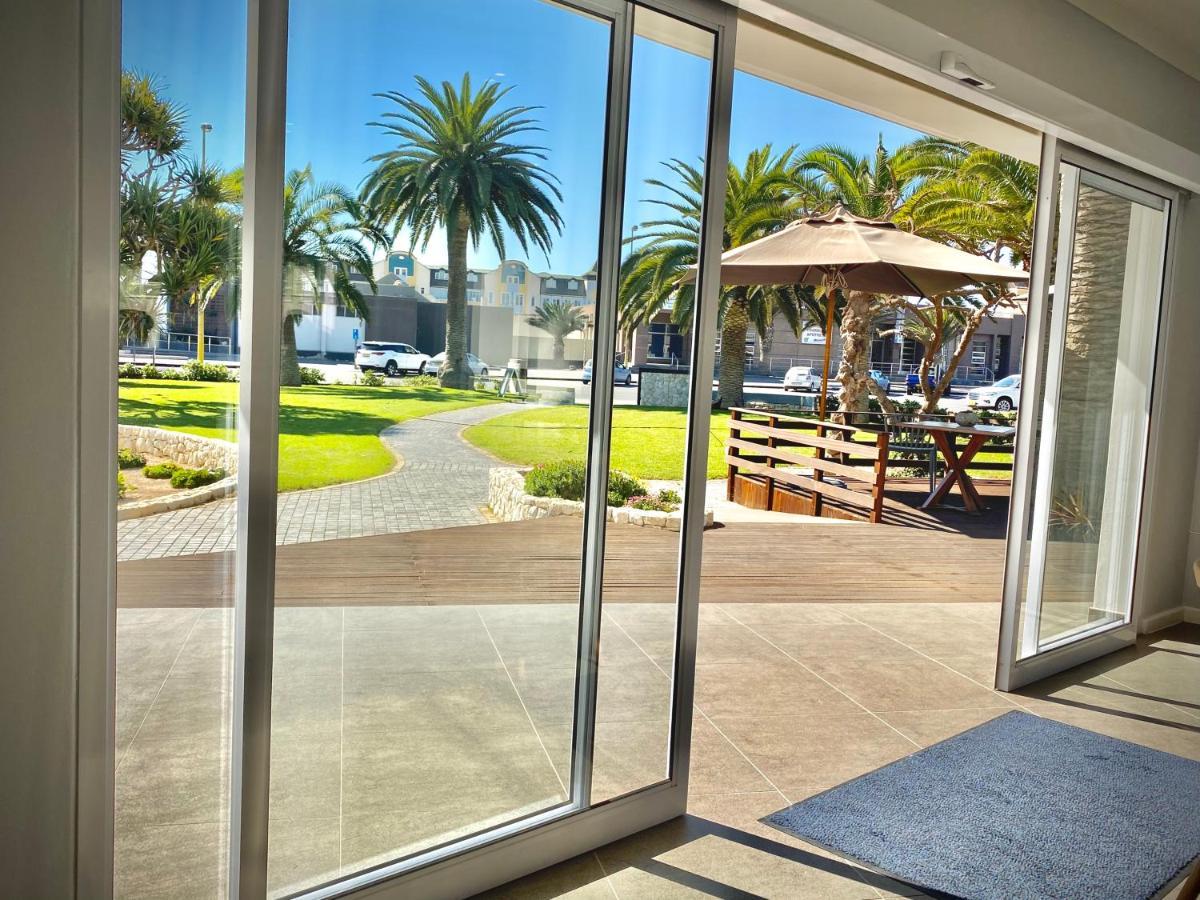 סווקופמונד Atlantic Garden Boutique Hotel מראה חיצוני תמונה